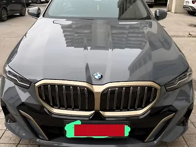 2025 BMW 5-Series 530Li Petrol 2.0L Turbo Automatic 1