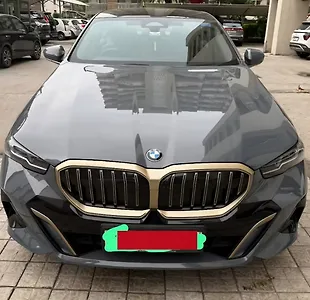 2025 BMW 5-Series 530Li Petrol 2.0L Turbo Automatic 1 2025 BMW 5-Series 530Li Petrol 2.0L Turbo Automatic 1