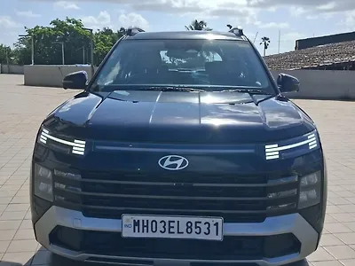 2024 Hyundai Alcazar Signature 1.5 Diesel AT 7STR [2024-2025] 1
