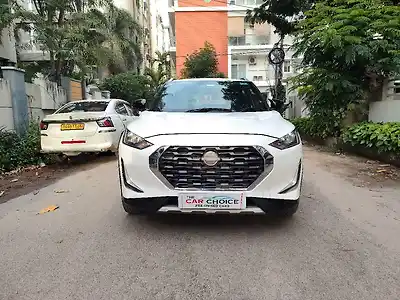 2022 निसान मैग्नाइट xl टर्बो सीवीटी 1