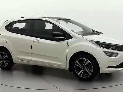 2024 Tata Altroz XZ Plus (S) 1 2024 Tata Altroz XZ Plus (S) 1