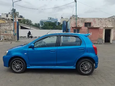 2012 Toyota Etios Liva GD