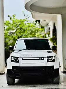 2021 Land Rover Defender 110 S 1
