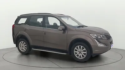 2017 Mahindra XUV500 W10 1.99 1 2017 Mahindra XUV500 W10 1.99 1