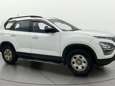 2021 Tata Safari XMA 1