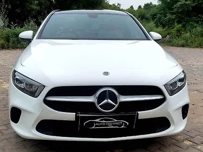 2022 Mercedes-Benz A-Class Limousine 200d 1