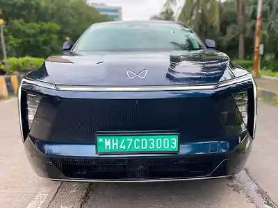 2025 महिंद्रा XEV 9e Pack Three 79.0 kWh 11.2kW Charger 1