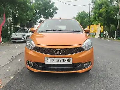 2016 टाटा टियागो रेवोट्रॉन xz 1