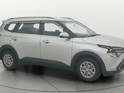 2023 Kia Carens Prestige 1.5 Petrol MT 7 STR 1