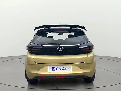 2020 Tata Altroz XZ Petrol