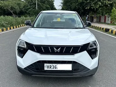 2024 Mahindra XUV 3XO MX3 Diesel 1.5L Turbo Manual 1 2024 Mahindra XUV 3XO MX3 Diesel 1.5L Turbo Manual 1
