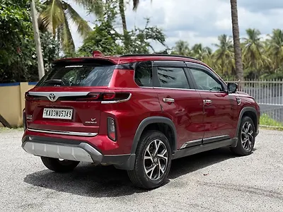 2023 Toyota Urban Cruiser Hyryder S NeoDrive