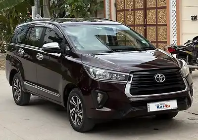 2022 टोयोटा इनोवा क्रिस्टा gx 2.4 एटी 7 सीटर 1