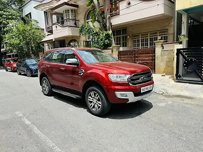 2017 Ford Endeavour Titanium 3.2 4x4 AT