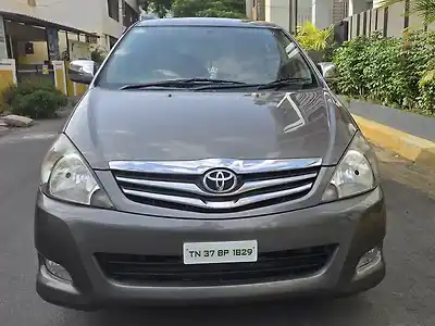 2011 टोयोटा इनोवा 2.5 vx 7 str bs-iv 1