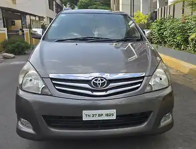 2011 टोयोटा इनोवा 2.5 vx 7 str bs-iv 1 2011 टोयोटा इनोवा 2.5 vx 7 str bs-iv 1