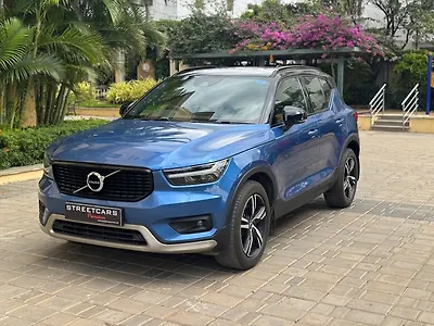 2019 Volvo XC40 T4 R-Design