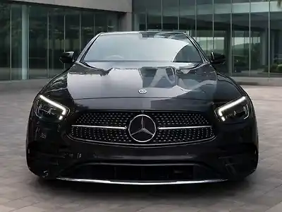 2024 मर्सिडीज़ बेंज़ E-क्लास E220d [2024-2025] 1