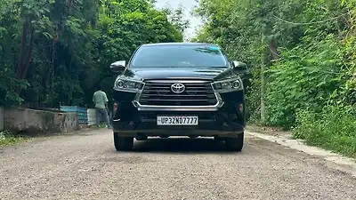 2022 Toyota Innova Crysta ZX 2.7 AT 7 STR 1
