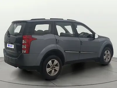 2014 Mahindra XUV500 W8