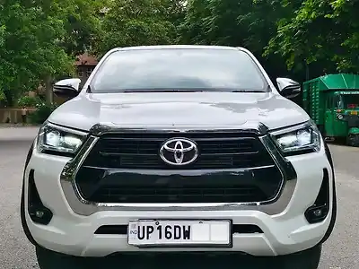 2023 टोयोटा हाइलक्स High Diesel Turbo Automatic 1