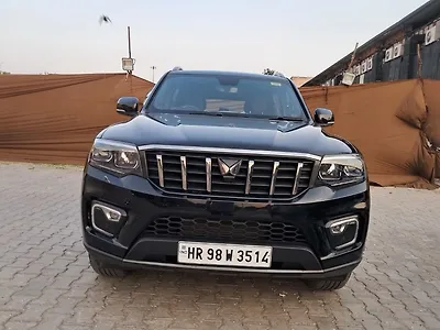 2025 Mahindra Scorpio N Z8 2WD Diesel 2.0L Turbo Automatic 7 STR 1