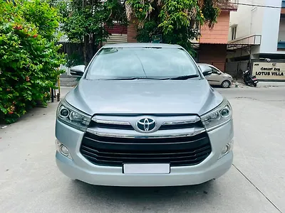 2016 Toyota Innova Crysta 2.4 V Diesel 1 2016 Toyota Innova Crysta 2.4 V Diesel 1
