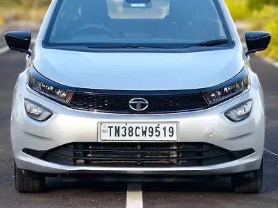 2021 Tata Altroz XT Petrol [2020-2023] 1