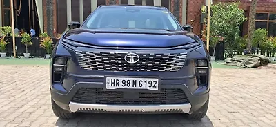 2024 Tata Safari Accomplished Dark Edition AT 7 STR 1 2024 Tata Safari Accomplished Dark Edition AT 7 STR 1