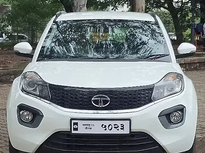 2018 Tata Nexon XZ Plus Diesel 1