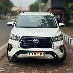 2021 टोयोटा इनोवा क्रिस्टा g प्लस 2.4 7 सीटर 1