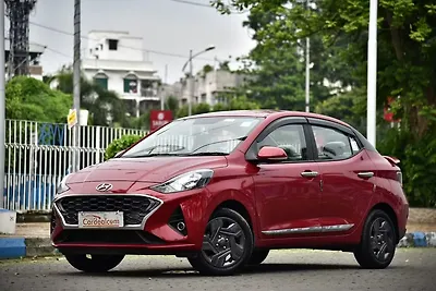 2022 Hyundai Aura S 1.2 AMT Petrol 1 2022 Hyundai Aura S 1.2 AMT Petrol 1
