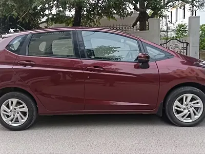 2016 Honda Jazz V Petrol
