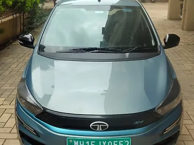 2024 Tata Tiago EV XT Medium Range [2022-2025] 1