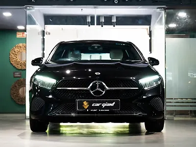 2023 Mercedes-Benz A-Class Limousine 200 1