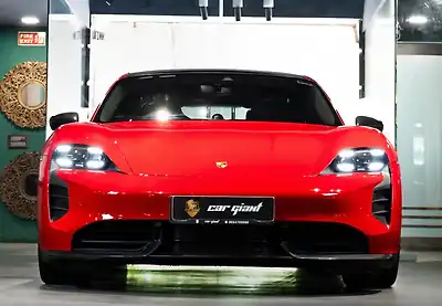 2023 Porsche Taycan GTS 1