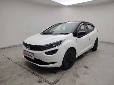 2023 Tata Altroz XM Plus Petrol 1