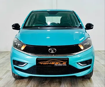 2025 Tata Tiago XZ CNG Automatic 1 2025 Tata Tiago XZ CNG Automatic 1