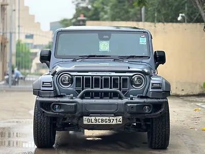2025 Mahindra Thar Roxx AX7 L 2WD Petrol 2.0L Turbo Automatic 1 2025 Mahindra Thar Roxx AX7 L 2WD Petrol 2.0L Turbo Automatic 1