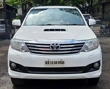 2013 टोयोटा फ़ॉर्च्यूनर 4x2 ऑटोमैटिक 1 2013 टोयोटा फ़ॉर्च्यूनर 4x2 ऑटोमैटिक 1