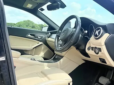 2019 Mercedes-Benz CLA 200 Petrol Sport
