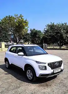 2022 हुंडई वेन्यू s 1.2 पेट्रोल 1 2022 हुंडई वेन्यू s 1.2 पेट्रोल 1