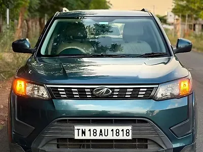 2019 Mahindra XUV300 W6 1.5 Diesel [2020] 1