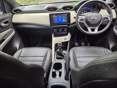 2022 Nissan Magnite XV