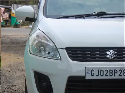 2014 Maruti Suzuki Ertiga LXi 1