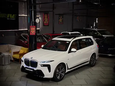 2025 BMW X7 xDrive40i M Sport 1 2025 BMW X7 xDrive40i M Sport 1