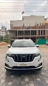 2025 Mahindra XUV700 AX7 Luxury Pack 2WD Diesel 2.2L Turbo Manual 7 STR 1 2025 Mahindra XUV700 AX7 Luxury Pack 2WD Diesel 2.2L Turbo Manual 7 STR 1