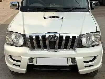 2013 महिंद्रा स्कॉर्पियो m2 डीआई 1