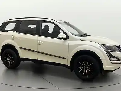 2019 महिंद्रा XUV500 w7 [2018-2020] 1
