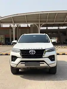 2020 टोयोटा फ़ॉर्च्यूनर 2.7 4x2 ऑटोमैटिक 1 2020 टोयोटा फ़ॉर्च्यूनर 2.7 4x2 ऑटोमैटिक 1